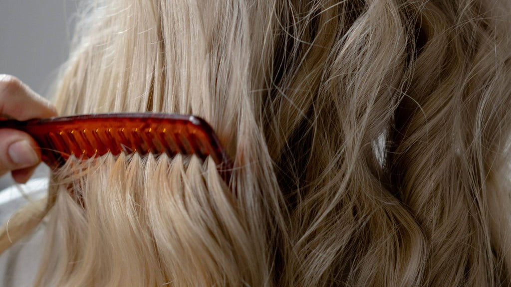 blonde hair with comb