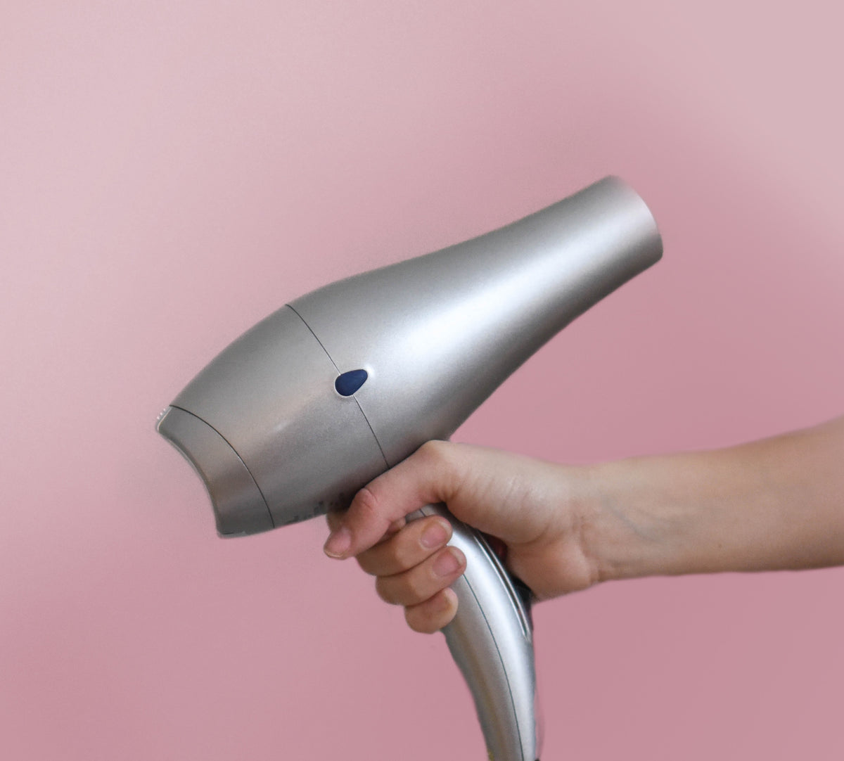 blow dryer pink