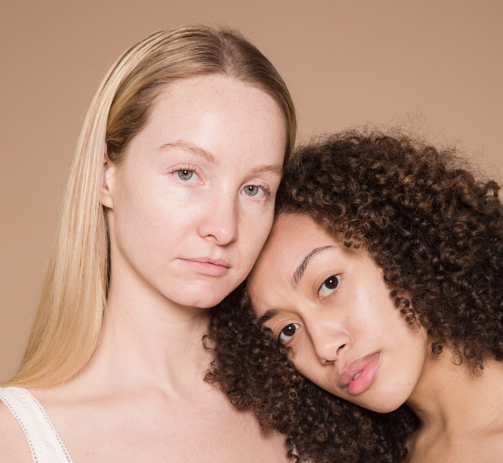 blonde and brunette women 